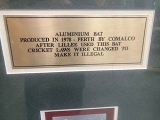 CRICKET-Dennis Lillee signed aluminium used bat (with photos)
