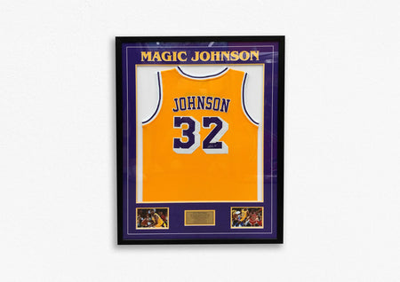 BASKETBALL-Shaquille O'Neal Hand Signed Jersey Framed