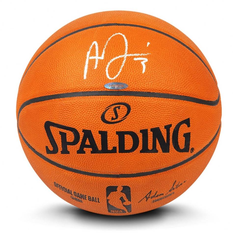 BASKETBALL-Anthony Davis Signed Basketball