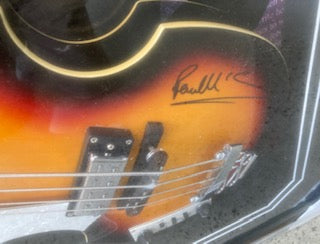BEATLES- Paul McCartney signed guitar