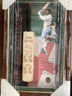 CRICKET-Sir Ian Botham Signed mini bat