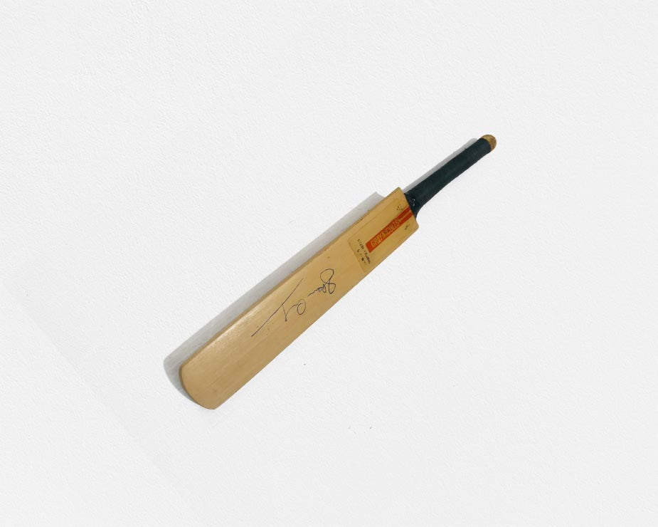 CRICKET-Shaun Graf Signed Mini Bat