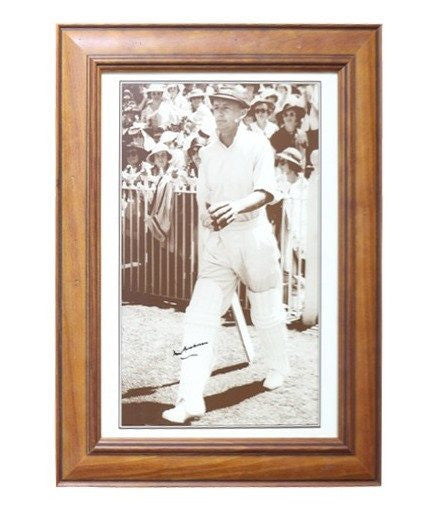 BRADMAN-Donald Bradman Sepia Print Signed Framed