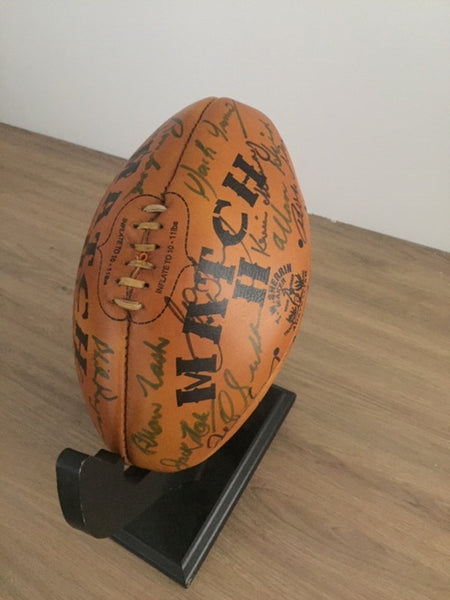 AFL-Match Signed Football by 17 VFL Legends