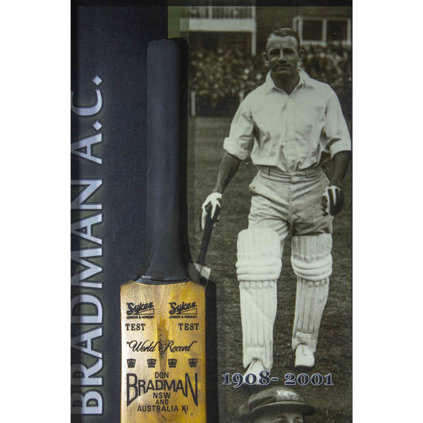 BRADMAN-Donald Bradman Bat Signed
