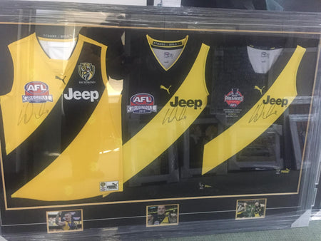Richmond Premiership Listing Of Names 2017/2019/2020 Jumpers Signed By Dusty Martin/Trent Cotchin
