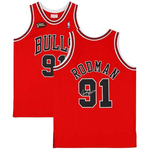 BASKETBALL-Dennis Rodman Signed Chicago Bulls Jersey Framed