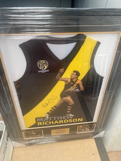 RICHMOND-Matthew Richards signed Richmond jumper