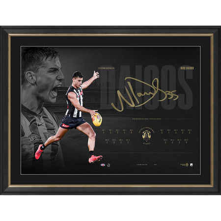 NORTH MELBOURNE Jumper signed by Wayne Carey